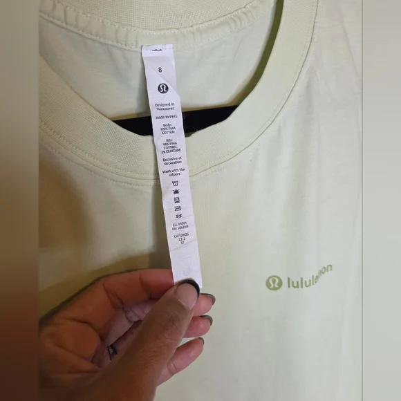 G398. Lululemon All Yours Tank Top *Graphic in Dewy - Size 8 - Picture 4 of 7